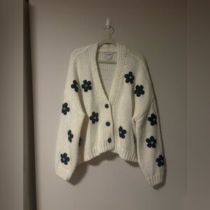 ARULA Cream Sweater with Black Floral Accents 1X